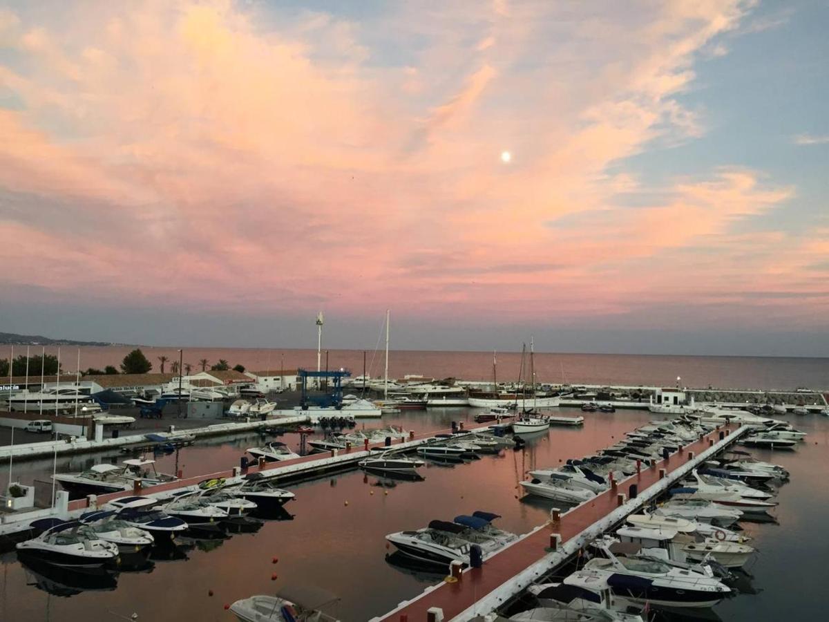 218 Puerto Banus Marbella Front Line 270 Meters Leilighet Eksteriør bilde